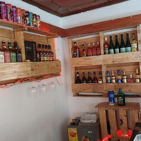 Feel At Home & Be Close To The Labadi Beach Accra Esterno foto